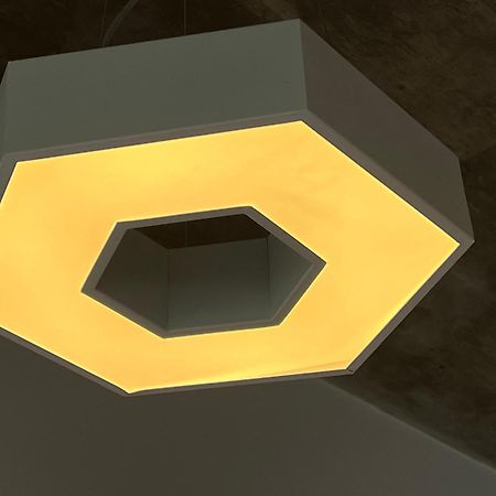 Cbmona Suites 梅塞德斯镇 外观 照片